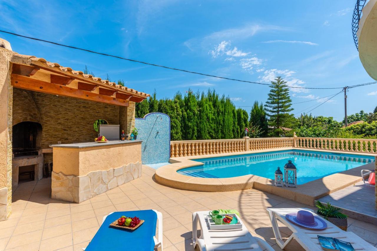 Villa Cruz - Plusholidays كاليبي المظهر الخارجي الصورة